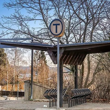 Modern Flat Overlooking Appartamento