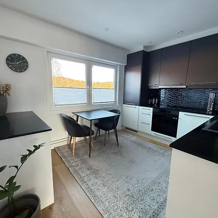 Modern Flat Overlooking Appartement