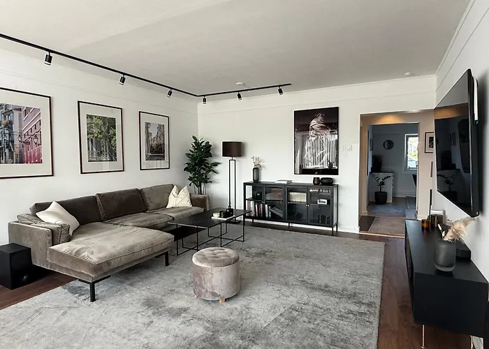 Modern Flat Overlooking *