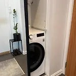 Apartment Modern Flat Overlooking *