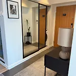 Apartment Modern Flat Overlooking Oslo